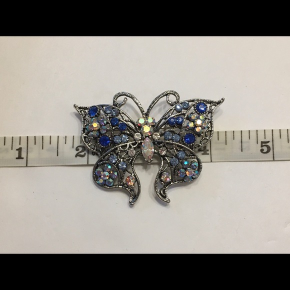 Butterfly Brooch - Picture 5 of 6